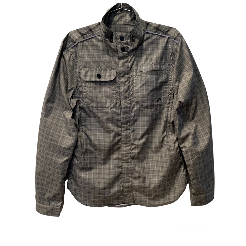Lululemon Plaid Reversible Water Repellent Freestyle Shirt Jacket Shacket Size M
